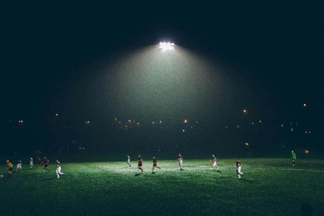 images/soccer_pitch_1.jpg