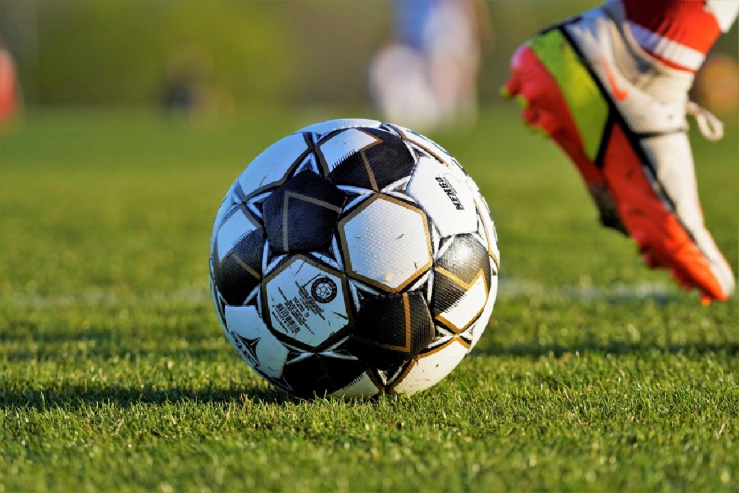 images/world_cup_2026_ball.jpg